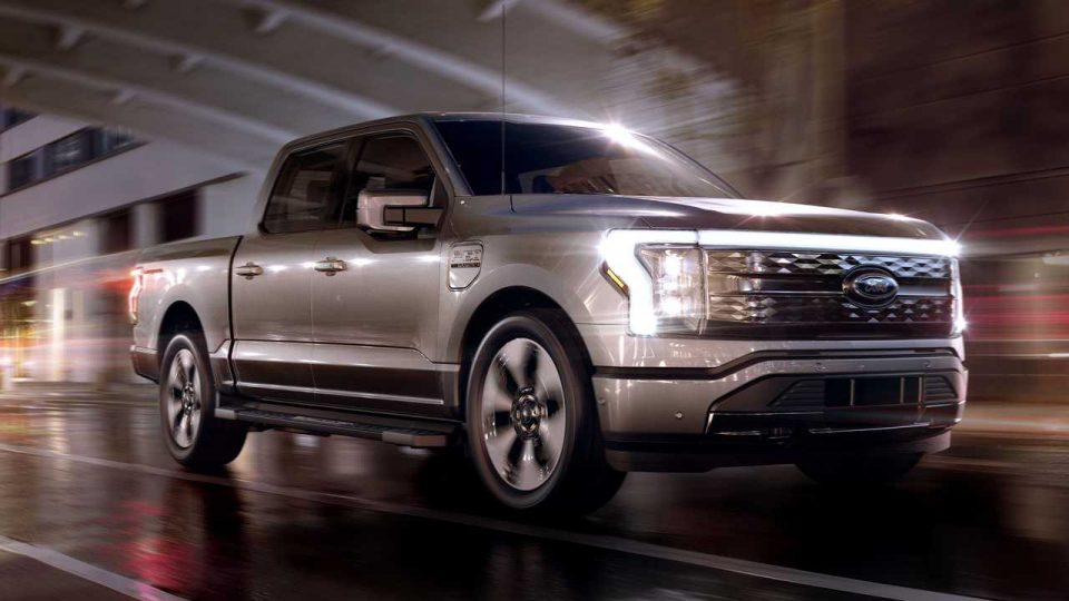 2022 ford f 150 lightning side view - carro