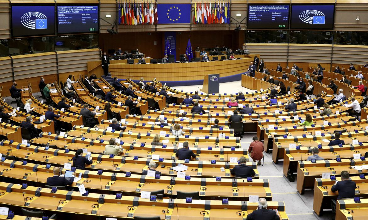 23 07 2020 parlamento uniao europeia